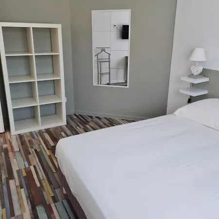 Du Port Meuble De Tourisme 4 Etoiles Avec Piscine Privee Et Chauffee *